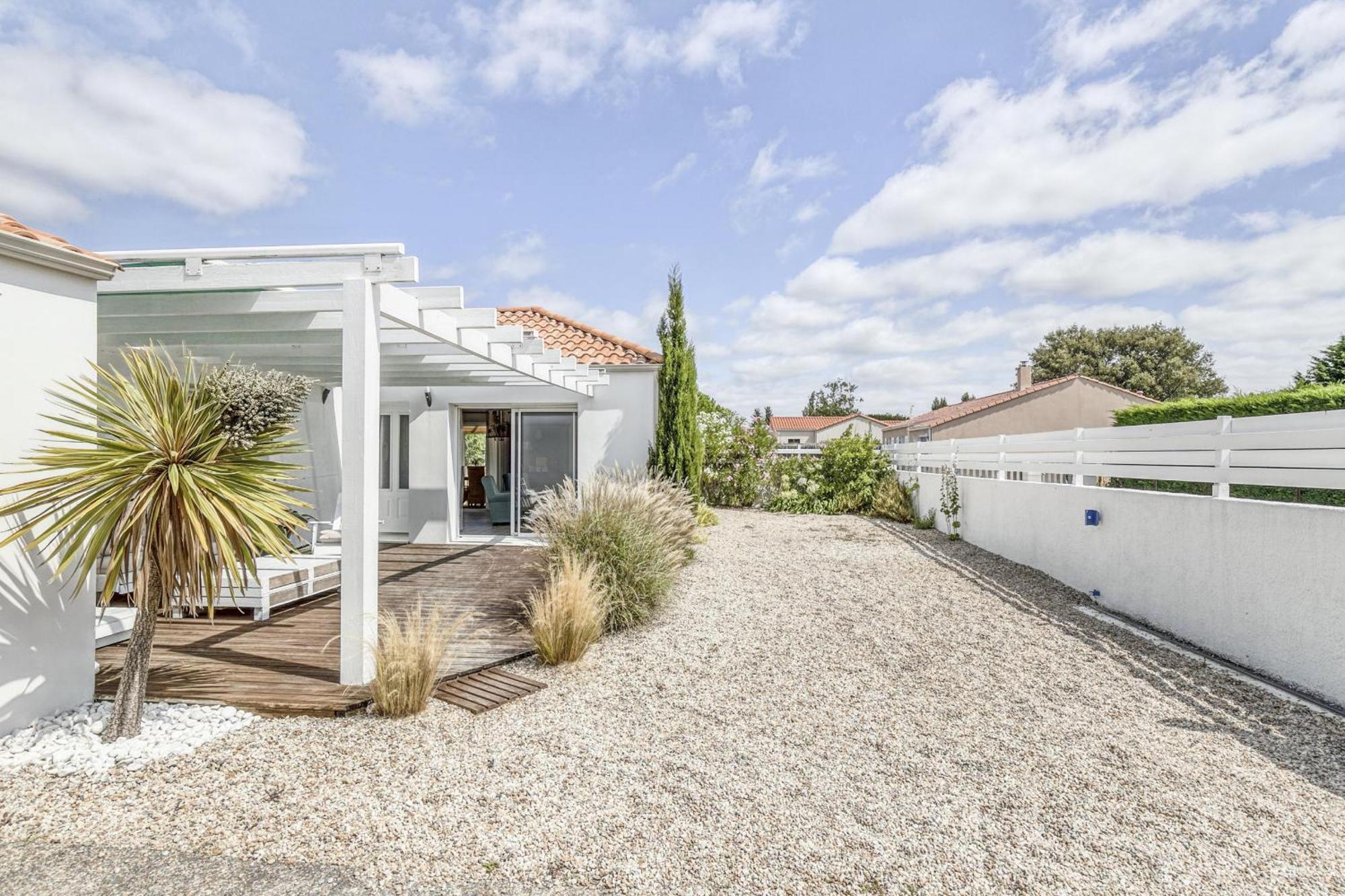 Maison Avec Piscine Pour 6 Personnes Les Sables-dʼOlonne Esterno foto